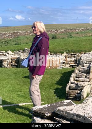Der Broch of Gurness Scotland Orkneys Orkney Sandmeer altes Dorf Eisenzeit Gebäude Menschen historische Geschichte Gebäude versteckte Landschaft Ufer gefunden Stockfoto