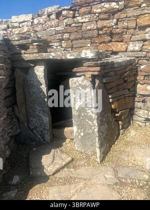 Der Broch of Gurness Scotland Orkneys Sand altes Dorf Eisenzeit Menschen historische Geschichte Gebäude Gebäude versteckte Landschaft Küste Meer Stockfoto