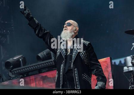 Rob Halford von Judas Priester live beim Scorpions & Friends Coming Home -Jubiläumskonzert in der Heinz von Heiden Arena. Hannover, 05.07.2025 *** Rob Halford von Judas Priest live beim Jubiläumskonzert der Scorpions Friends Coming Home in der Heinz von Heiden Arena Hannover, 05 07 2025 Foto:XC.xSpeidelx/xFuturexImagex Priest 5001 Stockfoto