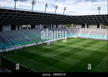 LJUBLJANA, SLOWENIEN - 10. JULI 2025: Stsdium - das Spiel UEFA Europa League FC Shakhtar Donetsk gegen Ilves im Stadion Stozice. Stockfoto