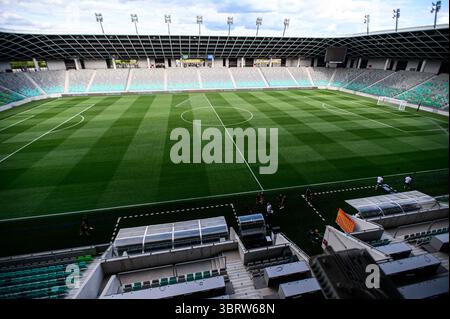 LJUBLJANA, SLOWENIEN - 10. JULI 2025: Stsdium - das Spiel UEFA Europa League FC Shakhtar Donetsk gegen Ilves im Stadion Stozice. Stockfoto