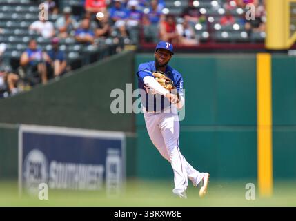 10. Juni 2018: Texas Rangers Shortstop Jurickson Profar #19 während eines MLB-Spiels zwischen den Houston Astros und den Texas Rangers im Globe Life Park in Arlington besiegte TX Houston Texas 8-7 Albert Pena/CSM(Credit Image: &Copy; Albert Pena/CSM via ZUMA Wire) Stockfoto