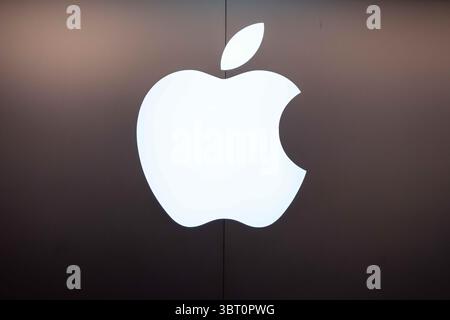 7. September 2019, Shanghai, China: US-amerikanisches multinationales Technologieunternehmen Apple Logo in Shanghai. (Credit Image: © Alex Tai/SOPA Images via ZUMA Wire) Stockfoto