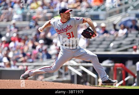 8. September 2019: Der Washington Nationals Pitcher Max Scherzer liefert im SunTrust Park in Atlanta, GA einen Platz im dritten Inning eines MLB-Spiels gegen die Atlanta Braves. Austin McAfee/CSM(Kreditbild: &Copy; Austin McAfee/CSM via ZUMA Wire) Stockfoto
