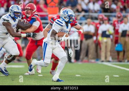 21. September 2019: Hampton Pirates Running Back will Eason (13) sucht im Williams Stadium in Lynchburg, VA, nach freiem Raum während der NCAA-Football-Action zwischen den Hampton Pirates und den Liberty Flames. Jonathan Huff/CSM.(Credit Image: &Copy; Jonathan Huff/CSM via ZUMA Wire) Stockfoto