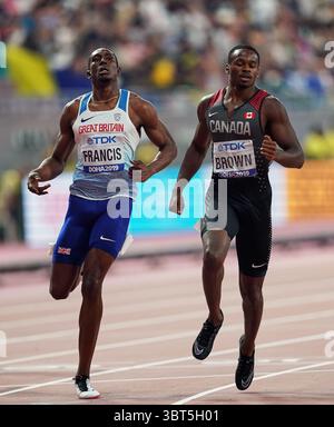29. September 2019: Aaron Brown (Kanada) und Miguel Francis (Großbritannien) traten im 200 Meter langen Rennen der Männer während der 17. IAAF Leichtathletik-Weltmeisterschaft im Khalifa-Stadion in Doha, Katar, an. Ulrik Pedersen/CSM.(Kreditbild: &Copy; Ulrik Pedersen/CSM via ZUMA Wire) Stockfoto