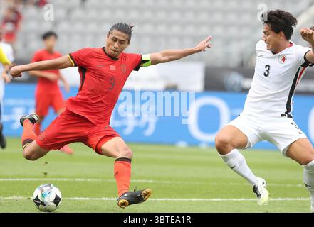 Yongin, Südkorea. Juli 2025. Zhang Yuning (L) aus China tritt beim Finale der EAFF (Ostasiatischer Fußballverband) E-1 Fußball-Meisterschaft 2025 in Yongin, Südkorea, am 15. Juli 2025 an. Quelle: Yao Qilin/Xinhua/Alamy Live News Stockfoto