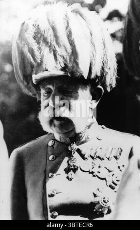 Kaiser Franz Joseph : 18. August 1830 - 21. November 1916, ältester Sohn von Erzherzog Franz Karl ( dem jüngeren Sohn des Heiligen Römischen Kaisers Franz II. ) Und seiner Frau Prinzessin Sophie von Bayern . Stockfoto