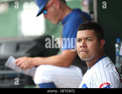 15. September 2020, Chicago, IL, USA: Der Starter der Chicago Cubs, Jose Quintana, sitzt im Dugout, nachdem er im vierten Inning gegen die St. Louis Cardinals am Samstag, 21. September 2019 in Chicago aus dem Spiel geholt wurde. (Kreditbild: © TNS via ZUMA Wire) Stockfoto