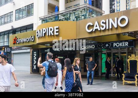 Das Empire Casino und Cineworld im alten Empire Cinema Gebäude am Leicester Square, London. Stockfoto
