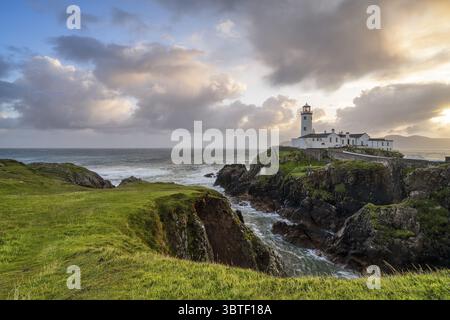 Fanad Head Lighthouse, Leuchtturm, Fanad Head, Sunrise, County Donegal, Irland Stockfoto