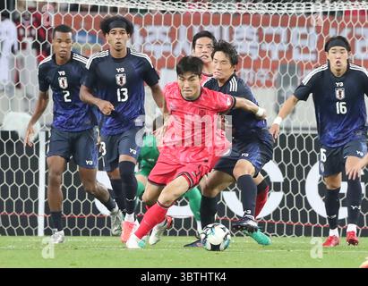 Yongin, Südkorea. Juli 2025. Park Jinseob (3. L) aus Südkorea tritt beim Finale der Männer zwischen Japan und Südkorea beim EAFF (Ostasiatischer Fußballverband) E-1 Football Championship 2025 in Yongin, Südkorea, am 15. Juli 2025 an. Quelle: Yao Qilin/Xinhua/Alamy Live News Stockfoto