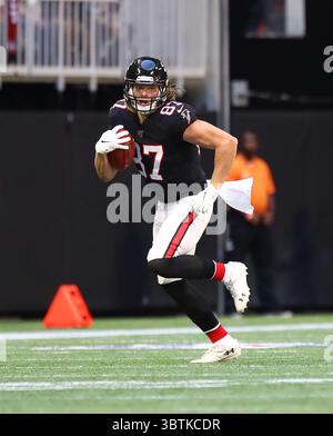 27. Oktober 2019, Atlanta, Georgia, USA: Atlanta Falcons Tight End Jaeden Graham (87) spielt den Ball während des NFL-Spiels zwischen den Atlanta Falcons und den Seattle Seahawks im Mercedes-Benz Stadium. (Kreditbild: © Frank Mattia/ZUMA Wire) Stockfoto