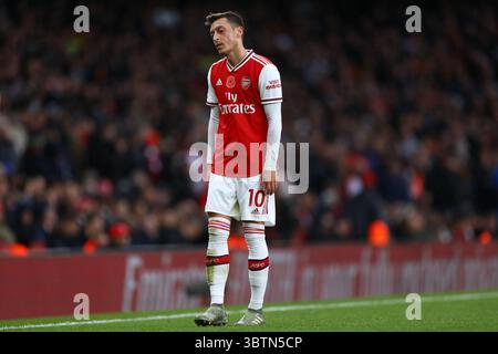 2. November 2019, London, Vereinigtes Königreich: Mesut Ozil aus Arsenal wurde während des Premier League-Spiels zwischen Arsenal FC und Wolverhampton Wanderers Emirates Stadium gesehen. (Credit Image: © Richard Calver/SOPA Images via ZUMA Wire) Stockfoto