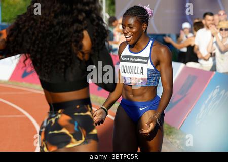 Brescia, Italien. Juli 2025. Doualla Edimo Kelly Ann Maevane von Italien reagiert in der 100m-Strecke der Frauen während des Banca Valsabbina GranPrix Brescia 2025 im Gabre Gabric Stadium in Brescia, Italien am 15. Juli 2025. Quelle: Unabhängige Fotoagentur/Alamy Live News Stockfoto