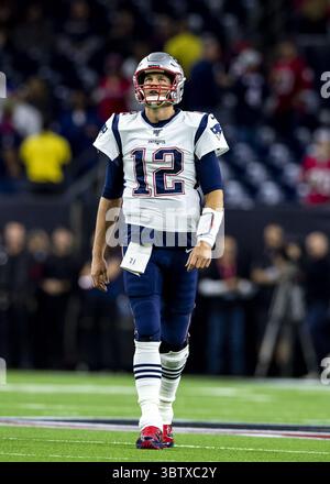 Dezember 2019, Houston, Texas, USA: 1. Dezember, 2019: New England Patriots Quarterback Tom Brady (12) vor dem Start des Spiels gegen die Houston Texans im NRG Stadium in Houston, Texas. (Bild: © Maria Lysaker/ZUMA Wire) Stockfoto