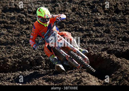11. Oktober 2020, Arroyomolinos, MADRID, SPANIEN: Jan Pancar aus Slowenien in Aktion während der MX2-Weltmeisterschaft, Spanien Grand Prix, gefeiert am 11. oktober 2020 auf der Intu Xanadu Track in Arroyomolinos, Madrid, Spanien. (Bild: © Oscar J. Barroso/AFP7 via ZUMA Wire) Stockfoto