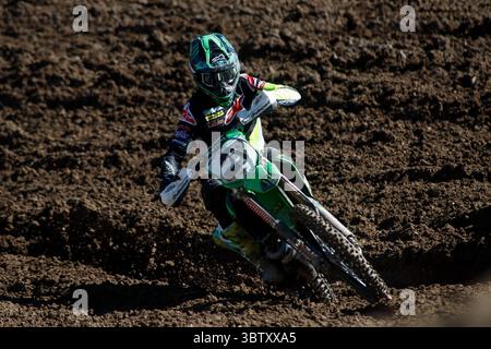 11. Oktober 2020, Arroyomolinos, MADRID, SPANIEN: Romain Febvre von Frankreich im Einsatz während der MXGP-Weltmeisterschaft, Spanien Grand Prix, gefeiert am 11. oktober 2020 auf der Intu Xanadu Track in Arroyomolinos, Madrid, Spanien. (Bild: © Oscar J. Barroso/AFP7 via ZUMA Wire) Stockfoto