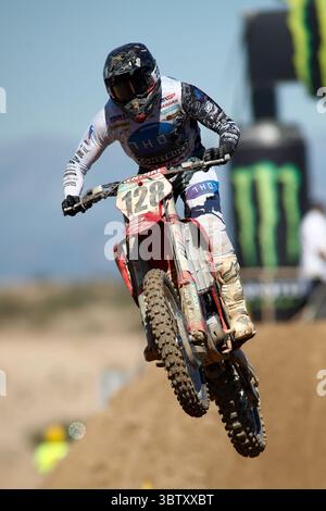 11. Oktober 2020, Arroyomolinos, MADRID, SPANIEN: Ivo Monticelli von Italien im Einsatz während der MXGP-Weltmeisterschaft, Spanien Grand Prix, gefeiert am 11. oktober 2020 auf der Intu Xanadu Track in Arroyomolinos, Madrid, Spanien. (Bild: © Oscar J. Barroso/AFP7 via ZUMA Wire) Stockfoto