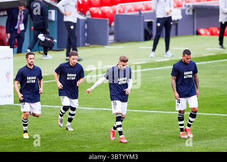 Oktober 2020, Bilbao, VIZCAYA, SPANIEN: Enis Bardhi, Ruben Vezo und Ruben Rochina aus Levante vor der spanischen Liga La Liga Santander, das Fußballspiel zwischen Athletic Club de Bilbao und Levante UD im San Mames Stadion am 18. Oktober 2020 in Bilbao, Spanien, ausgetragen wurde. (Bild: © Inigo Larreina/AFP7 via ZUMA Wire) Stockfoto
