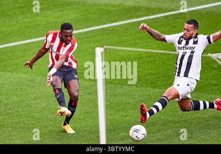 18. Oktober 2020, Bilbao, VIZCAYA, SPANIEN: Inaki Williams von Athletic Club während der spanischen Liga La Liga Santander, Fußballspiel zwischen Athletic Club de Bilbao und Levante UD im San Mames Stadion am 18. Oktober 2020 in Bilbao, Spanien. (Bild: © Inigo Larreina/AFP7 via ZUMA Wire) Stockfoto