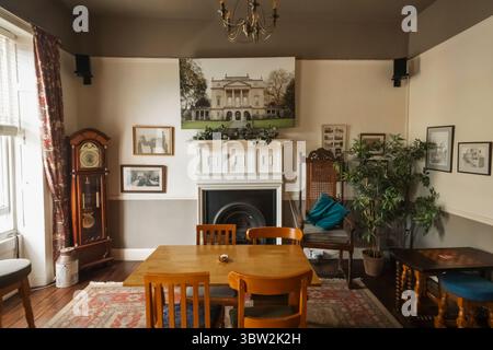 England, Somerset, Bath, Pulteney Arms Pub, Innenblick Stockfoto