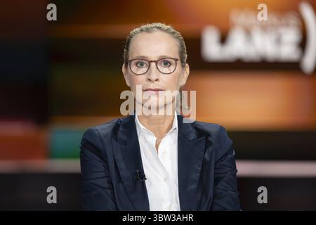 Prof. Frauke Brosius-Gersdorf Juristin 07/25 Ihre Prof. Frauke Brosius-Gersdorf am 15. Juli 2025 in Markus Lanz TV Fernsehen Talkshow Talkshow Talkshow Deutschland deutsch deutsche Frau Schriftstellerin Literatur Autorin Verfassungsrechtlerin Professorin deutsche Rechtsanwältin Journalistin Autorin quer Porträt neutral *** Prof Frauke Brosius Gersdorf Rechtsanwältin 07 25 Ihre Prof Frauke Brosius Gersdorf am 15. Juli 2025 in Markus Lanz TV-Talkshow Talkshow Stockfoto
