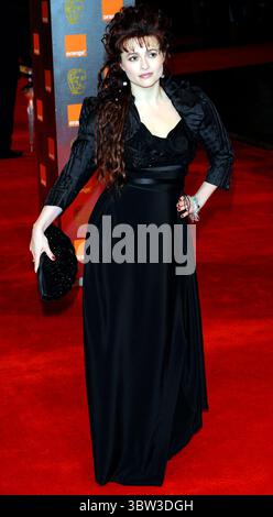 Helena Bonham-Carter bei den Orange British Academy Film Awards (BAFTAs) 2011 am Royal Opera House in London – 13. Februar 2011 Stockfoto