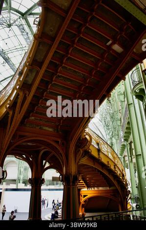 Majestätische Jugendstiltreppe – Grand Palais, Paris, Frankreich Stockfoto