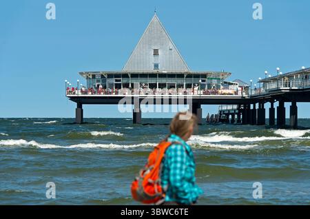Heringsdorf Pier, Ostseebad Heringsdorf, Usedom Insel, Mecklenburg-Vorpommern, Deutschland Stockfoto