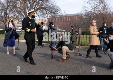 21. Dezember 2020, Washington, District of Columbia, USA: Surgeon General of the United States VADM Jerome M. Adams, M.D., M.P.H, spricht am 21. Dezember 2020 im Weißen Haus in Washington, DC. Kredit: Chris Kleponis/Pool über CNP (Kredit-Bild: © Chris Kleponis/CNP via ZUMA Wire) Stockfoto