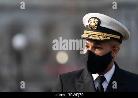21. Dezember 2020, Washington, District of Columbia, USA: Surgeon General of the United States VADM Jerome M. Adams, M.D., M.P.H, spricht am 21. Dezember 2020 im Weißen Haus in Washington, DC. Kredit: Chris Kleponis/Pool über CNP (Kredit-Bild: © Chris Kleponis/CNP via ZUMA Wire) Stockfoto