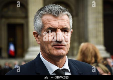 30. September 2019, Paris, Frankreich: Jean Lasalle nimmt am 30. September 2019 an der Beerdigung des ehemaligen französischen Präsidenten Jacques Chirac in der Eglise Saint-Sulpice Teil. (Bild: © Matthieu Mirville/ZUMA Wire) Stockfoto