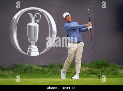 Südkoreas Byeong-Hun schlägt am ersten Tag der 153. Open Championship in Royal Portrush, County Antrim, Nordirland ab. Bilddatum: Donnerstag, 17. Juli 2025. Stockfoto