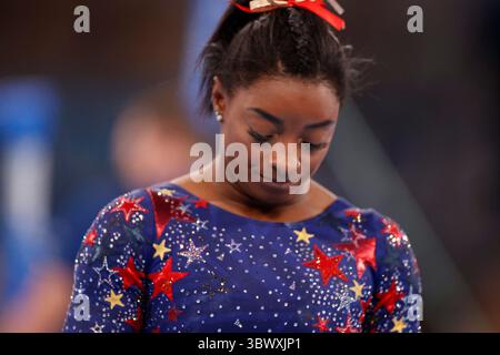 25. Juli 2021, Tokio, Japan: Simone Biles zwischen den Ereignissen der Rotation während der Olympischen Spiele von .Tokyo 2020. (Foto: © Paul Kuroda/ZUMA Press Wire) Stockfoto