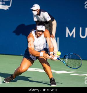 7. August 2021 San Jose, CA USA Ana Konjuh aus Kroatien gibt beim Halbfinalspiel der Mubadala Silicon Valley Classic gegen Danielle Collins an der San Jose State University San Jose Kalifornien einen Schuss zurück Thurman James/CSM(Credit Image: &Copy; Thurman James/CSM via ZUMA Wire) Stockfoto