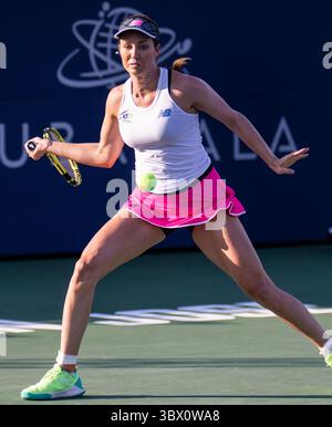 7. August 2021 San Jose, CA USA Danielle Collins aus den Vereinigten Staaten gibt beim Halbfinalspiel der Mubadala Silicon Valley Classic zwischen Ana Konjuh ( CRO) und Danielle Collins ( USA ) an der San Jose State University San Jose Kalifornien einen Schuss zurück Thurman James/CSM(Credit Image: &Copy; Thurman James/CSM via ZUMA Wire) Stockfoto