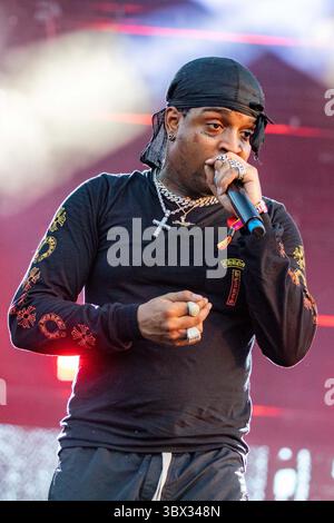 21. August 2021, Chicago, Illinois, USA: SKIMASKE THE SLUMP GOD (STOKELEY CLEVONO GOULBOURNE) während des lyrischen Lemonade Summer Smash Music Festivals im Douglass Park in Chicago, Illinois (Credit Image: © Daniel DeSlover/ZUMA Press Wire) Stockfoto