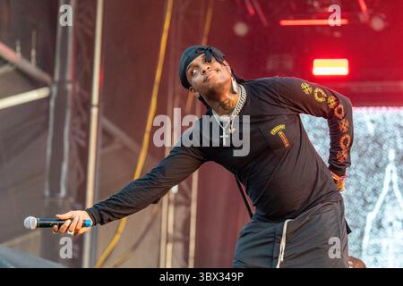 21. August 2021, Chicago, Illinois, USA: SKIMASKE THE SLUMP GOD (STOKELEY CLEVONO GOULBOURNE) während des lyrischen Lemonade Summer Smash Music Festivals im Douglass Park in Chicago, Illinois (Credit Image: © Daniel DeSlover/ZUMA Press Wire) Stockfoto