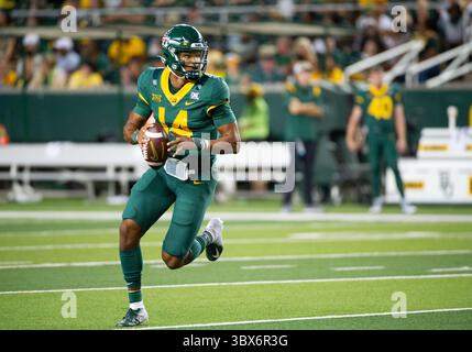 11. September 2021: Baylor Bears Quarterback Jacob Zeno (14) spielt in der 2. Hälfte des NCAA Football-Spiels zwischen den Texas Southern Tigers und Baylor Bears im McLane Stadium in Waco, Texas. Matthew Lynch/CSM(Credit Image: &Copy; Matthew Lynch/CSM via ZUMA Wire) Stockfoto
