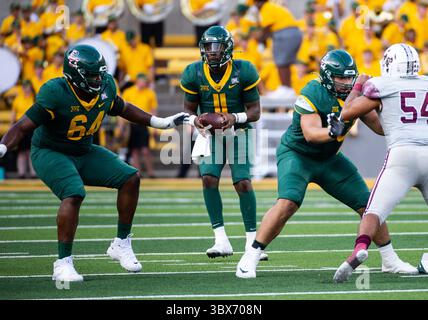 11. September 2021: Baylor Bears Quarterback Gerry Bohanon (11) 63 blockiert in 64 der 1. Hälfte des NCAA Football-Spiels zwischen den Texas Southern Tigers und Baylor Bears im McLane Stadium in Waco, Texas. Matthew Lynch/CSM(Credit Image: &Copy; Matthew Lynch/CSM via ZUMA Wire) Stockfoto