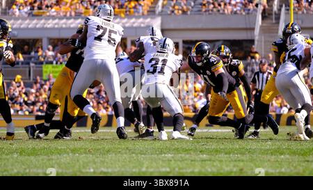 19. September 2021: Robert Spillane #41 beim Spiel Pittsburgh Steelers vs Las Vegas Raiders im Heinz Field in Pittsburgh, PA. Jason Pohuski/CSM(Kreditbild: &Copy; Jason Pohuski/CSM via ZUMA Wire) Stockfoto