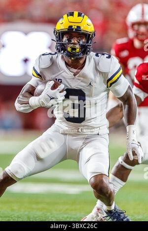 Oktober 2021 - Lincoln, NE. USA – Michigan Wolverines Wide Receiver A.J. Henning #3 in Aktion während eines Fußballspiels der NCAA Division 1 zwischen Michigan Wolverines und den Nebraska Cornhuskers im Memorial Stadium in Lincoln, NE. .Michigan gewann 32-29.Teilnahme: 87.370.Michael Spomer/Cal Sport Media(Credit Image: &Copy; Michael Spomer/CSM via ZUMA Wire) Stockfoto