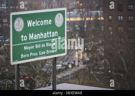 NEW YORK, USA - 24. FEBRUAR 2018: Willkommen in Manhattan, Bürgermeister Bill De Blasio in New York Stockfoto