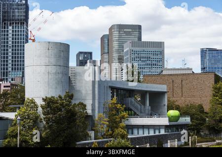 Osaka, Japan – 17. August 2024: Nakanoshima Children Book Forest von Tadao Ando Architekt Stockfoto