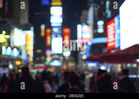 Defokussierten blur von New York City lights im Times Square Stockfoto