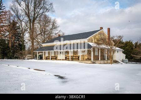 Dezember 2020, Fallston, Maryland, USA: Little Falls Friends Meeting - Quaker Meeting House in Harford County Maryland (Foto: © Edwin Remsberg/VW Pics via ZUMA Press Wire) Stockfoto