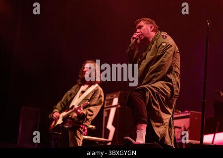 29. Oktober 2021, San Francisco, Kalifornien, USA: NICK VALENSI und JULIAN CASABLANCAS von den Streiks während des Outside Lands Music Festivals in San Francisco, Kalifornien (Credit Image: © Daniel DeSlover/ZUMA Press Wire) Stockfoto