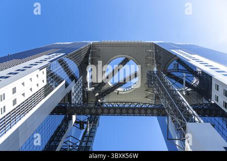 Osaka, Japan - 17. August 2024: Umeda Sky Building in Osaka Stockfoto