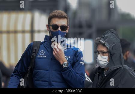 November 2021, Sao Paulo, Sao Paulo, Brasilien: GEORGE RUSSELL, von Williams Racing, während des freien Trainingstages vor dem Formel-1-Grand-Prix von Sao Paulo 2021 auf der Interlagos-Strecke am 12. November in Sao Paulo, Brasilien. Der große preis wird am kommenden Sonntag, dem 14. November, gefeiert. (Kreditbild: © Paulo Lopes/ZUMA Press Wire) Stockfoto